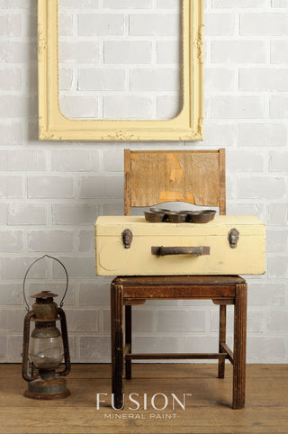 Buttermilk Cream - Fusion Mineral Paint
