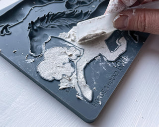 Horse & Hound 6x10 IOD Decor Moulds™
